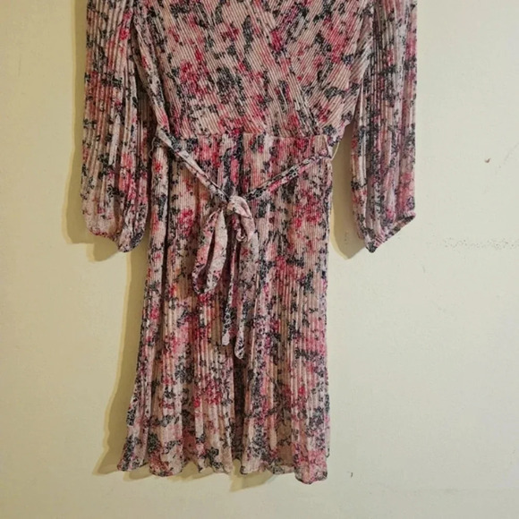 DKNY Floral Tie Waist Dress - Picture 5 of 6